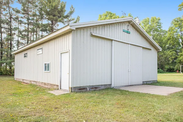 $173,500 | 53690 Parkville Road, Three Rivers, MI 49093