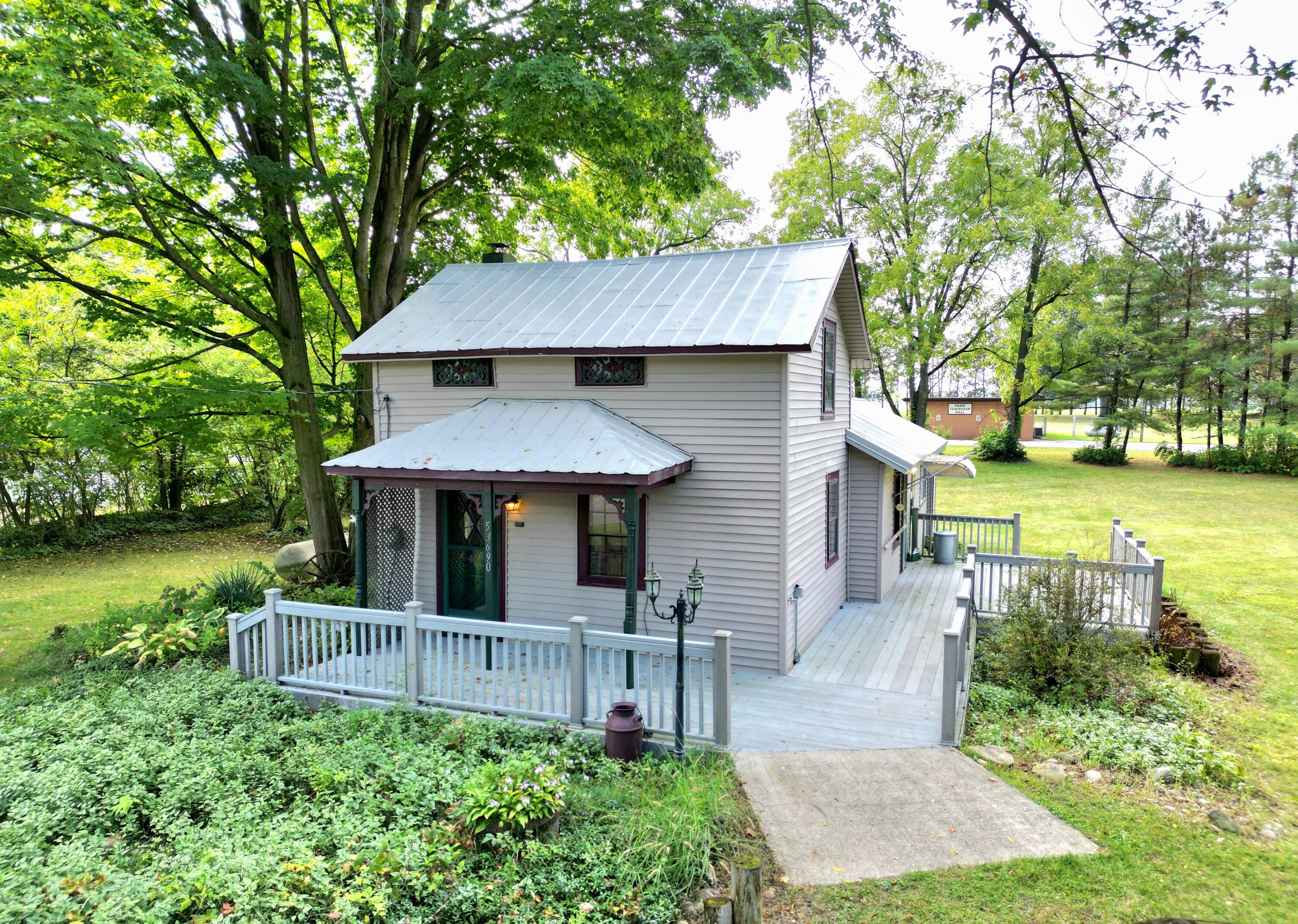 53690 Parkville Road Three Rivers, MI 49093 - Photo 2 of 37 Parkville drone pic 2