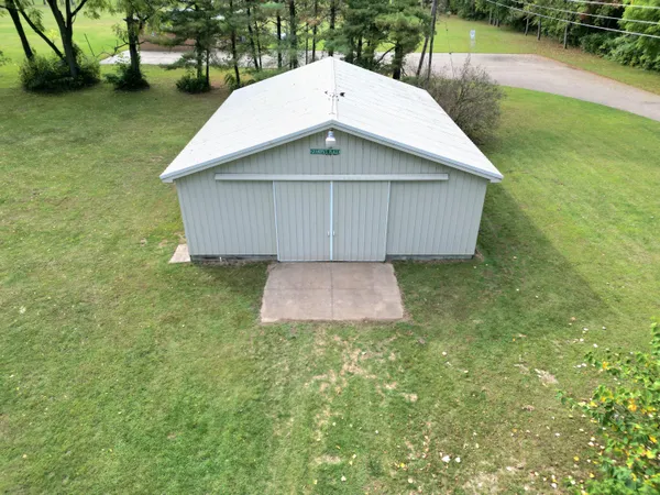 $173,500 | 53690 Parkville Road, Three Rivers, MI 49093