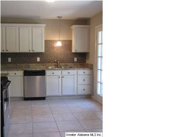 944 Reedwood Lane Birmingham, AL 35235 - Photo 7 of 15