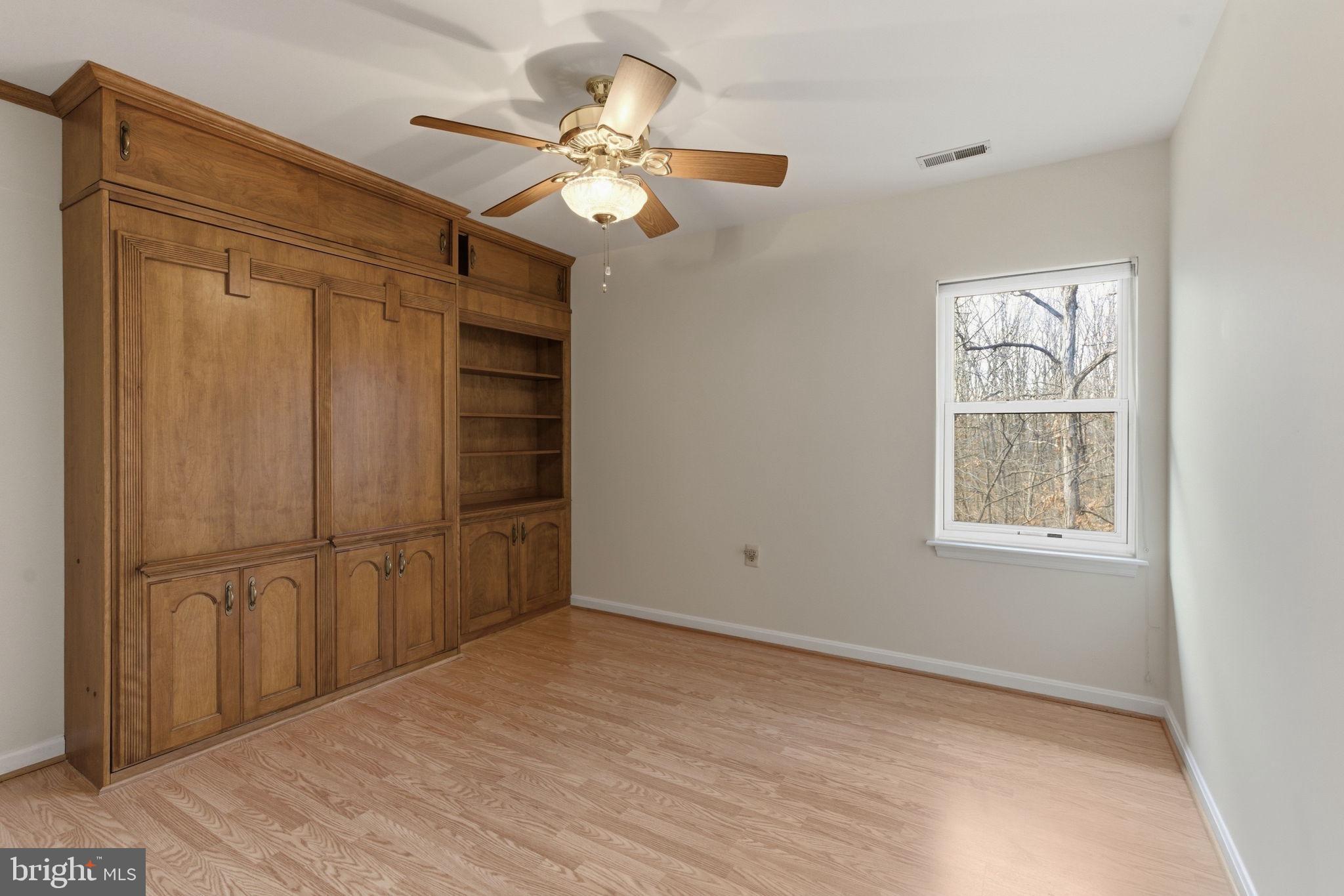 3901 Darleigh Road, Unit 3G Baltimore, MD 21236 - Photo 30 of 41 Second Bedroom w/Murphy Bed