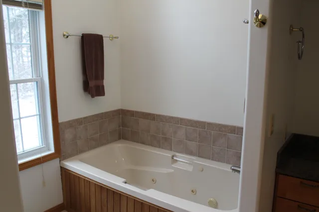 $999,900 | 42 Forest Drive, Lincoln, NH 03251