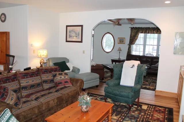 $999,900 | 42 Forest Drive, Lincoln, NH 03251