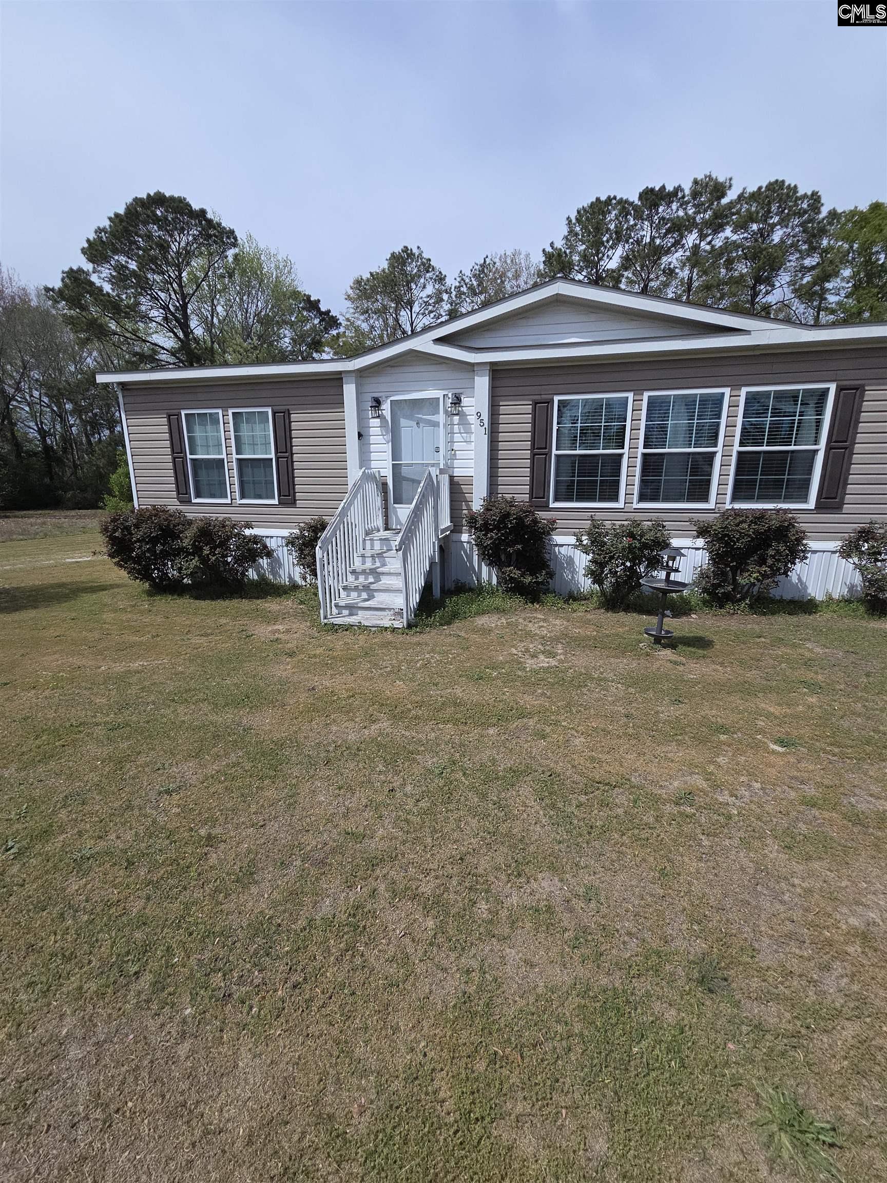 951 Deerfield Road Timmonsville, SC 29161 - Photo 5 of 23
