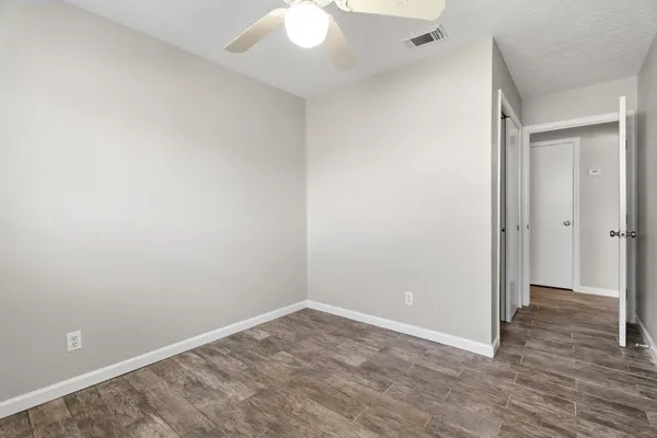 $2,320 | 3214 White Sail, League City, TX 77573