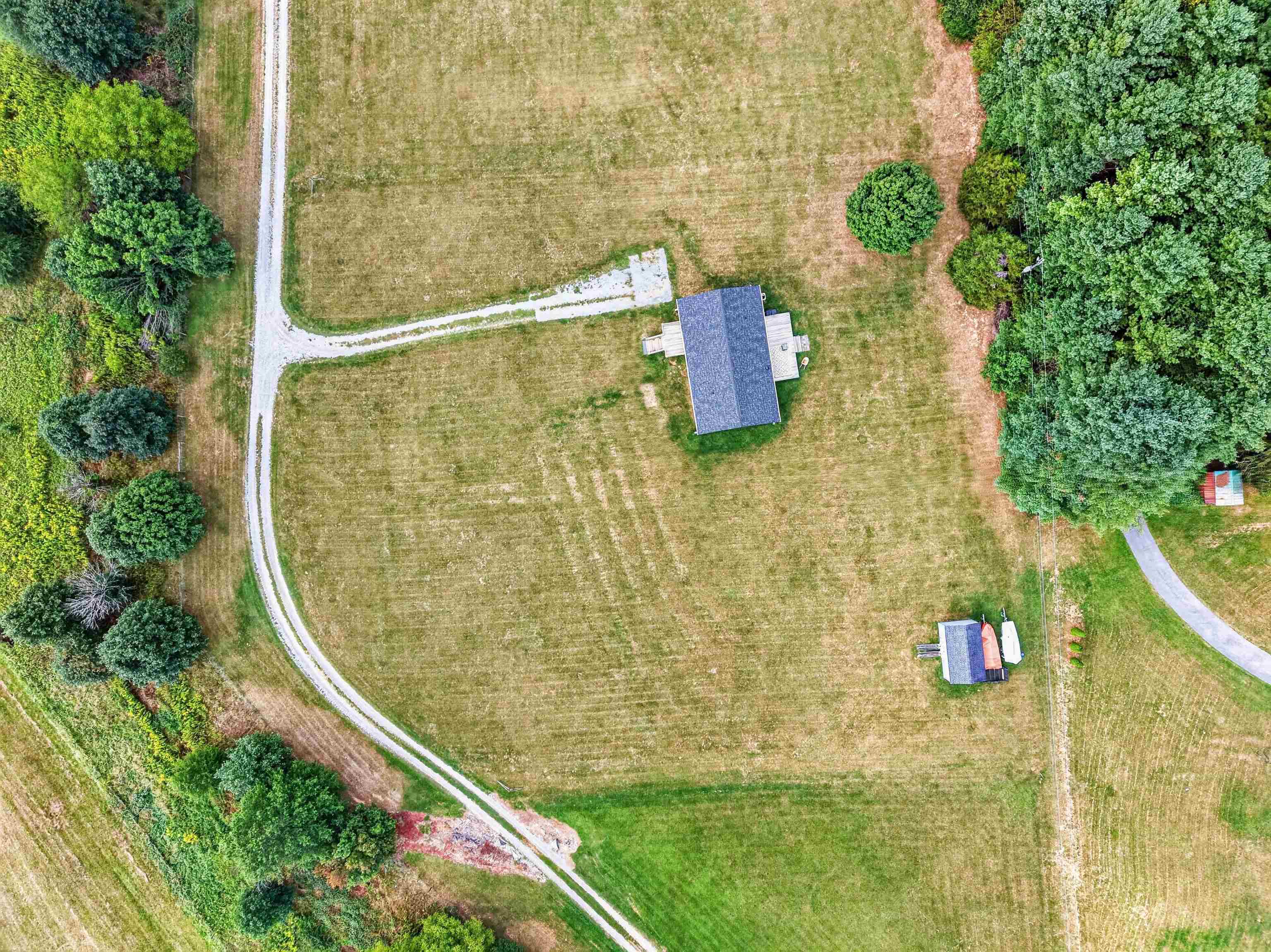 5096 Thornspring Road Pulaski, VA 24301 - Photo 63 of 68 Gallery Image 63