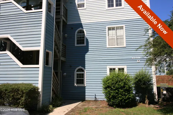 $1,400 | 4230 Wilshire Boulevard, Unit 106, Wilmington, NC 28403