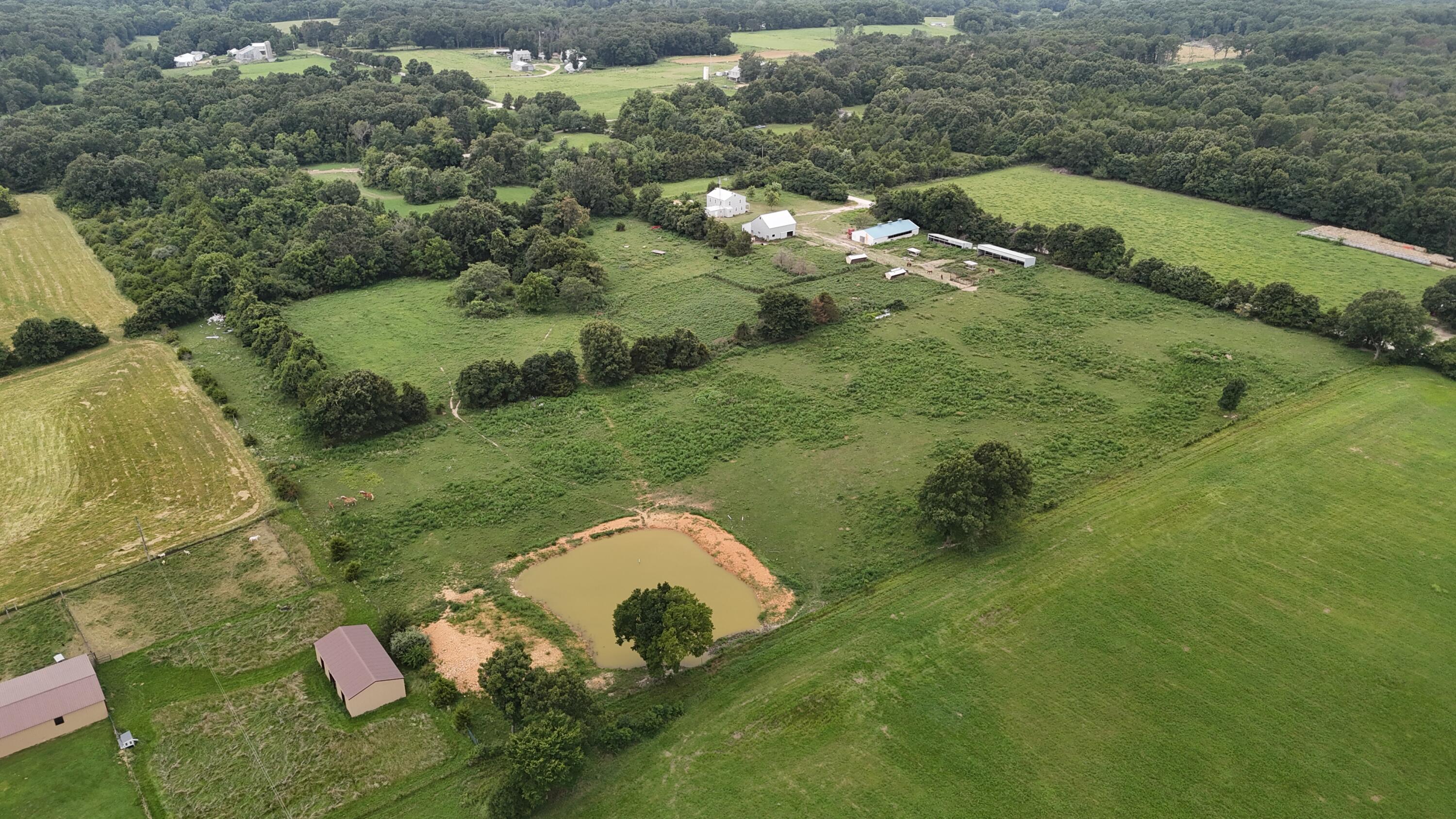 638 Centerpoint Road Seymour, MO 65746 - Photo 5 of 60 DJI_20260723161506_0266_D