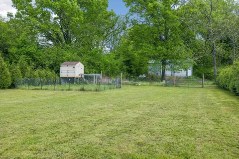 $560,000 | 592 Twin Oak Drive, Murfreesboro, TN 37130