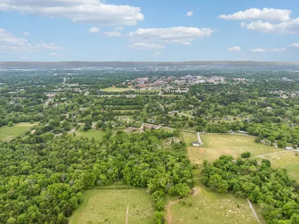 $560,000 | 592 Twin Oak Drive, Murfreesboro, TN 37130