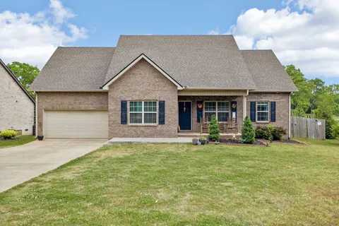 $545,000 | 592 Twin Oak Drive, Murfreesboro, TN 37130