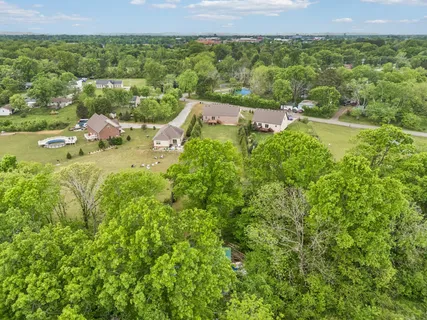 $560,000 | 592 Twin Oak Drive, Murfreesboro, TN 37130