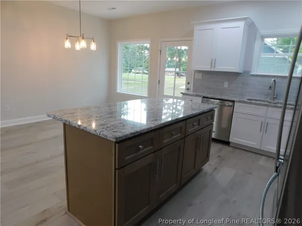 $279,000 | 469 East Poplar Street, Bladenboro, NC 28320