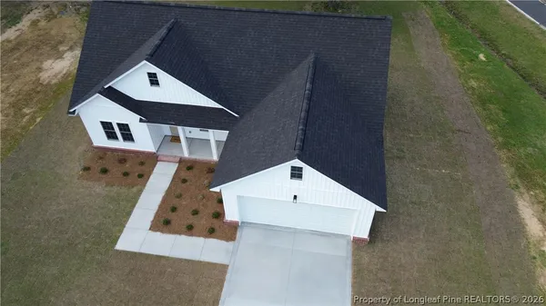 $279,000 | 469 East Poplar Street, Bladenboro, NC 28320