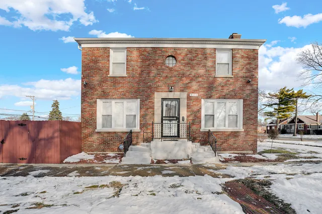 $249,900 | 8458 South Vernon Avenue, Chicago, IL 60619
