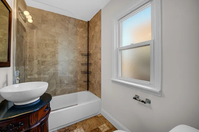 $249,900 | 8458 South Vernon Avenue, Chicago, IL 60619