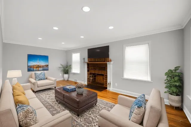 $249,900 | 8458 South Vernon Avenue, Chicago, IL 60619