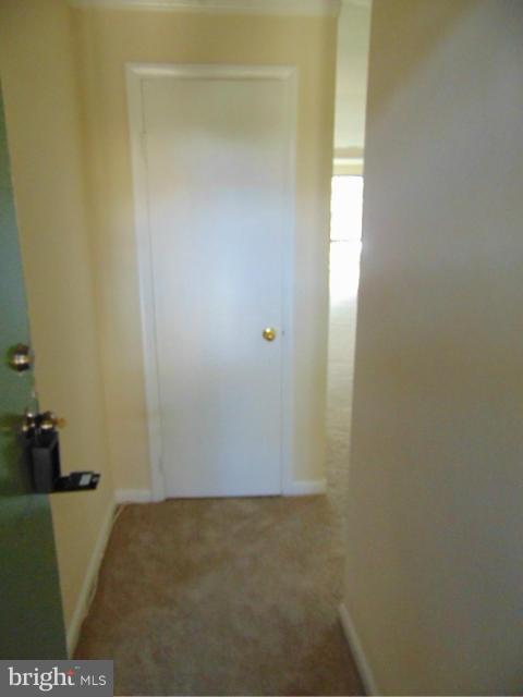 19030 Mills Choice Road, Unit 4 Gaithersburg, MD 20886 - Photo 2 of 11 Entrance/Foyer