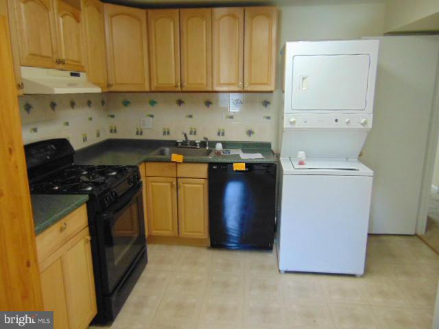 19030 Mills Choice Road, Unit 4 Gaithersburg, MD 20886 - Photo 6 of 11 Kitchen