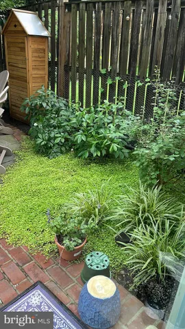 $550,000 | 10616 Pennydog Lane, Silver Spring, MD 20902