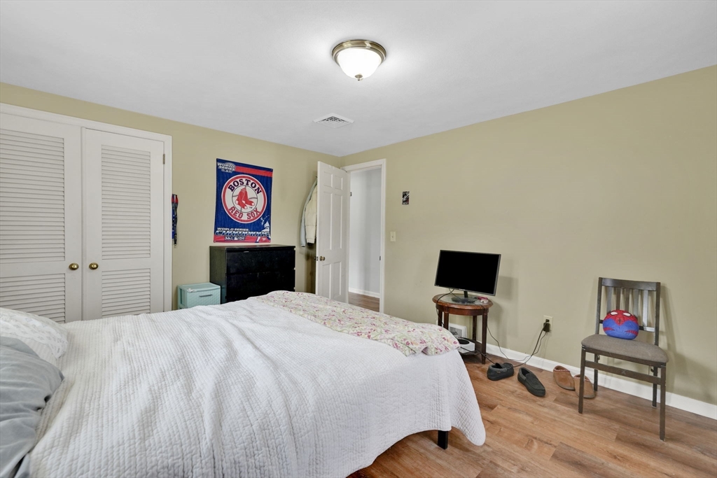 36 Braintree Road West Springfield, MA 01089 - Photo 24 of 42