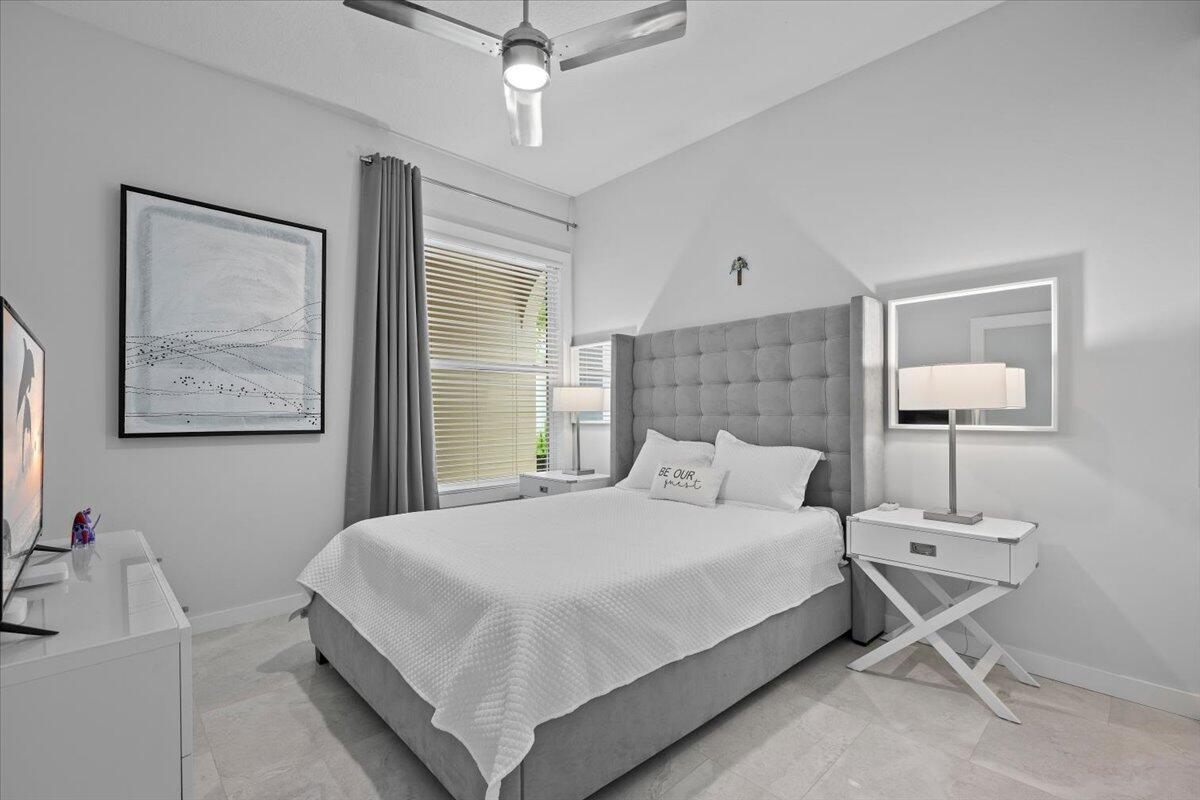 169 Hampton Circle Jupiter, FL 33458 - Photo 17 of 30 169 Hampton Circle