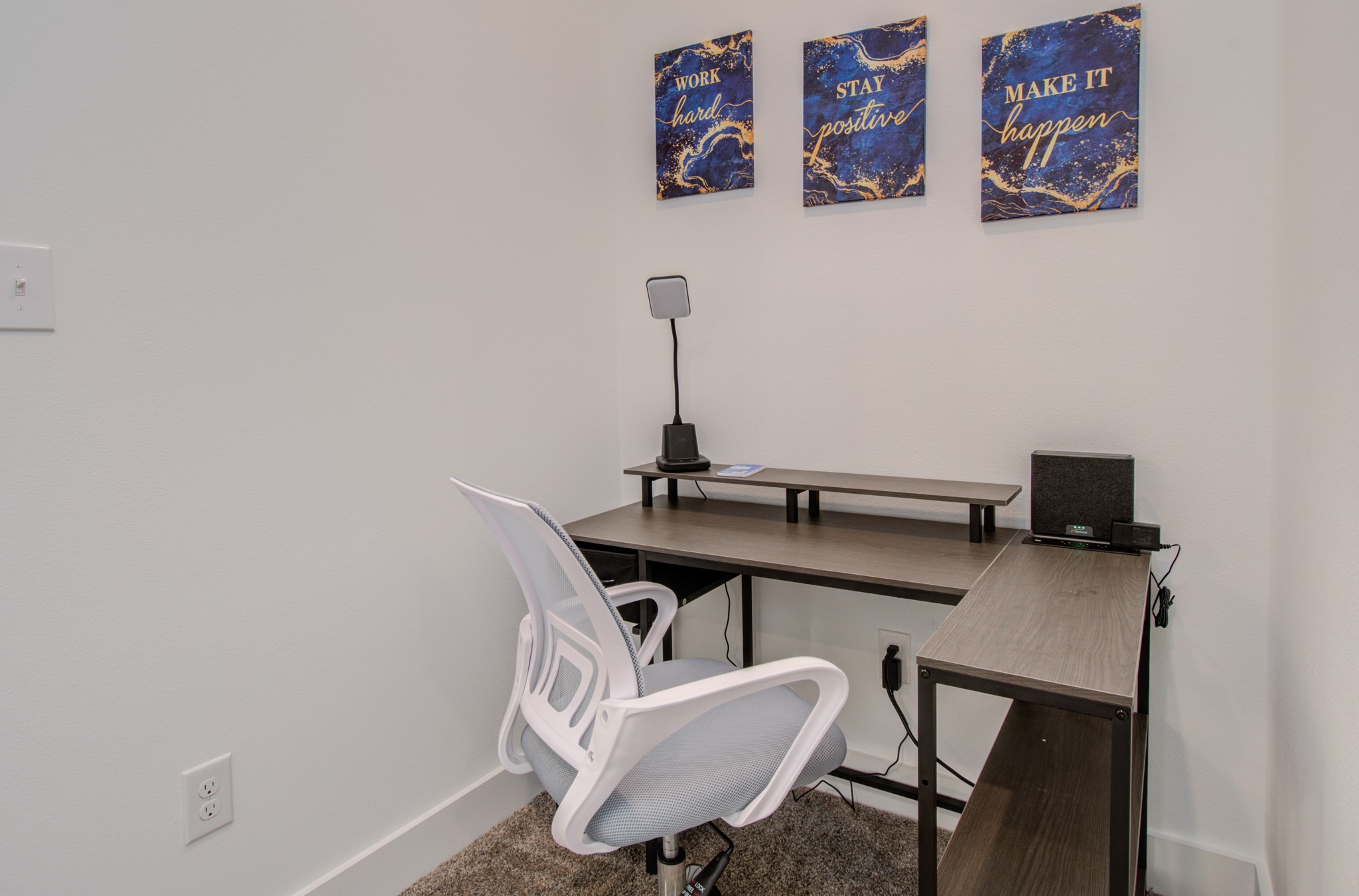 1616 Benson Street Houston, TX 77020 - Photo 17 of 38 a view of a workspace with furniture