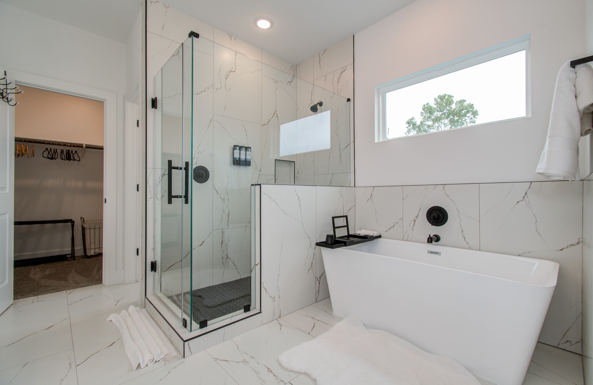 1616 Benson Street Houston, TX 77020 - Photo 23 of 38 a bathroom with a sink a toilet and shower