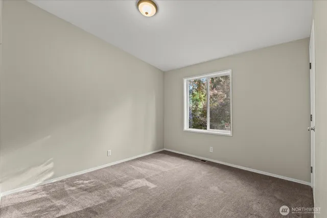 $555,000 | 11652 Highway 525, Langley, WA 98260