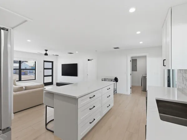 $665,000 | 19124 Southeast Fearnley Drive, Jupiter, FL 33469