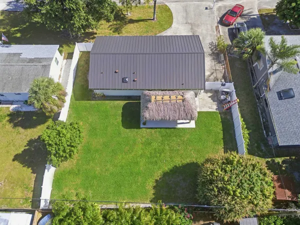 $665,000 | 19124 Southeast Fearnley Drive, Jupiter, FL 33469