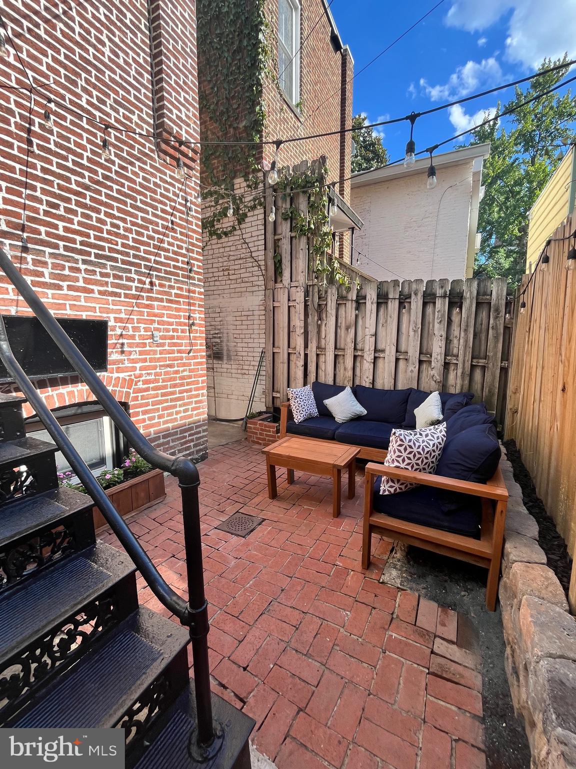 547 4th Street Southeast Washington, DC 20003 - Photo 13 of 13 a view of a chairs and table in a patio