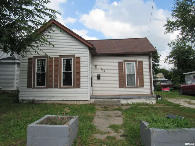 $77,000 | 406 South East Street, Jacksonville, IL 62650