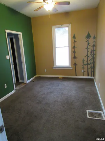 $77,000 | 406 South East Street, Jacksonville, IL 62650