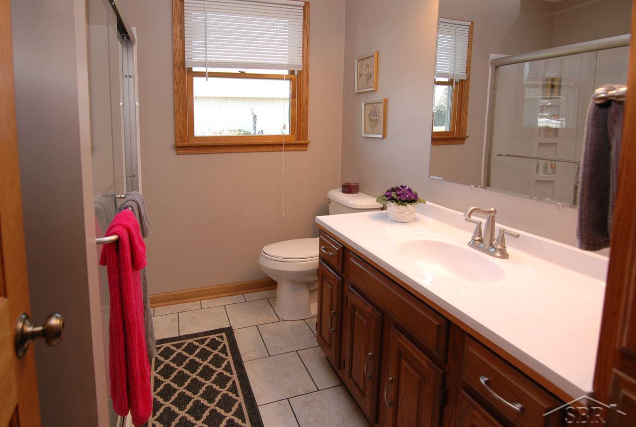 649 North Brennan Road Hemlock, MI 48626 - Photo 10 of 20 31317332-9.JPG