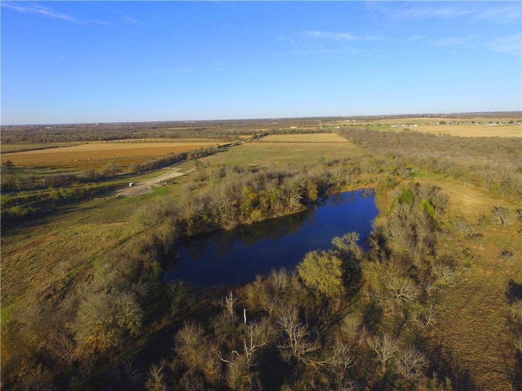10521 Bitting School Road Manor, TX 78653 - Photo 6 of 13 a view of an ocean