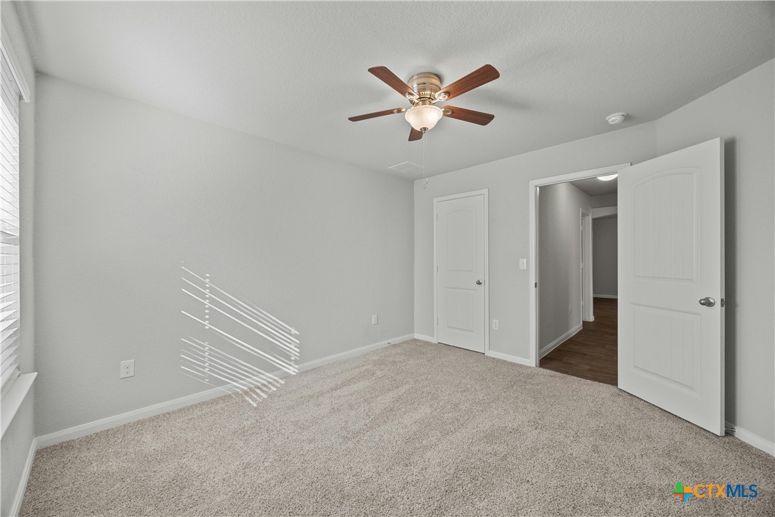 118 Rochester Lane Hutto, TX 78634 - Photo 27 of 33 a view of an empty room