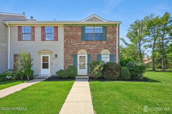 $2,700 | 289 Bromley Place, Unit 289, East Brunswick, NJ 08816