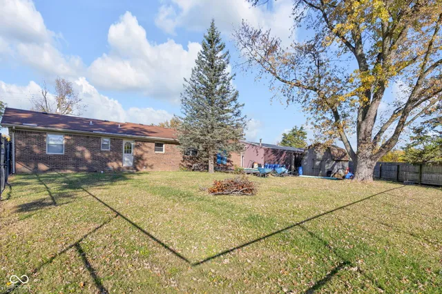 $250,000 | 7601 Milhouse Road, Indianapolis, IN 46241