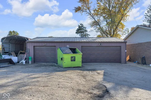 $250,000 | 7601 Milhouse Road, Indianapolis, IN 46241