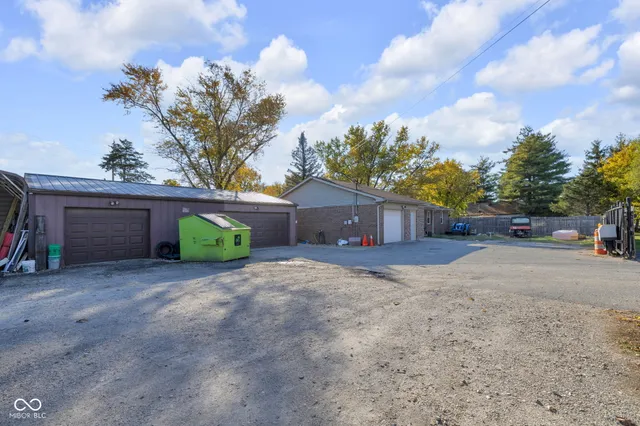 $250,000 | 7601 Milhouse Road, Indianapolis, IN 46241