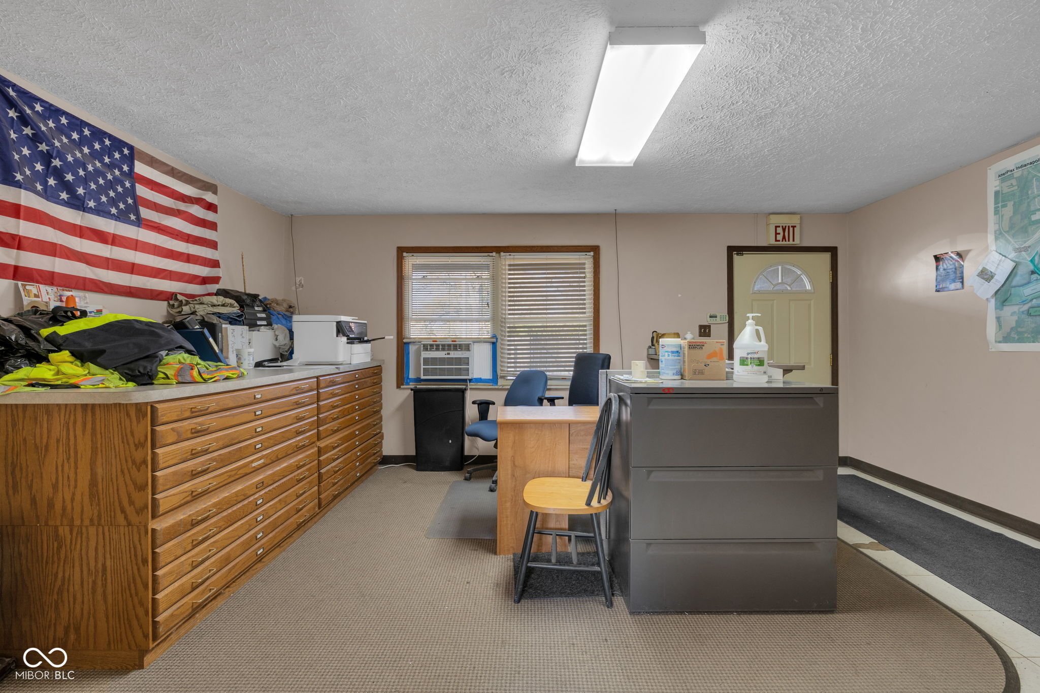 7601 Milhouse Road Indianapolis, IN 46241 - Photo 7 of 29