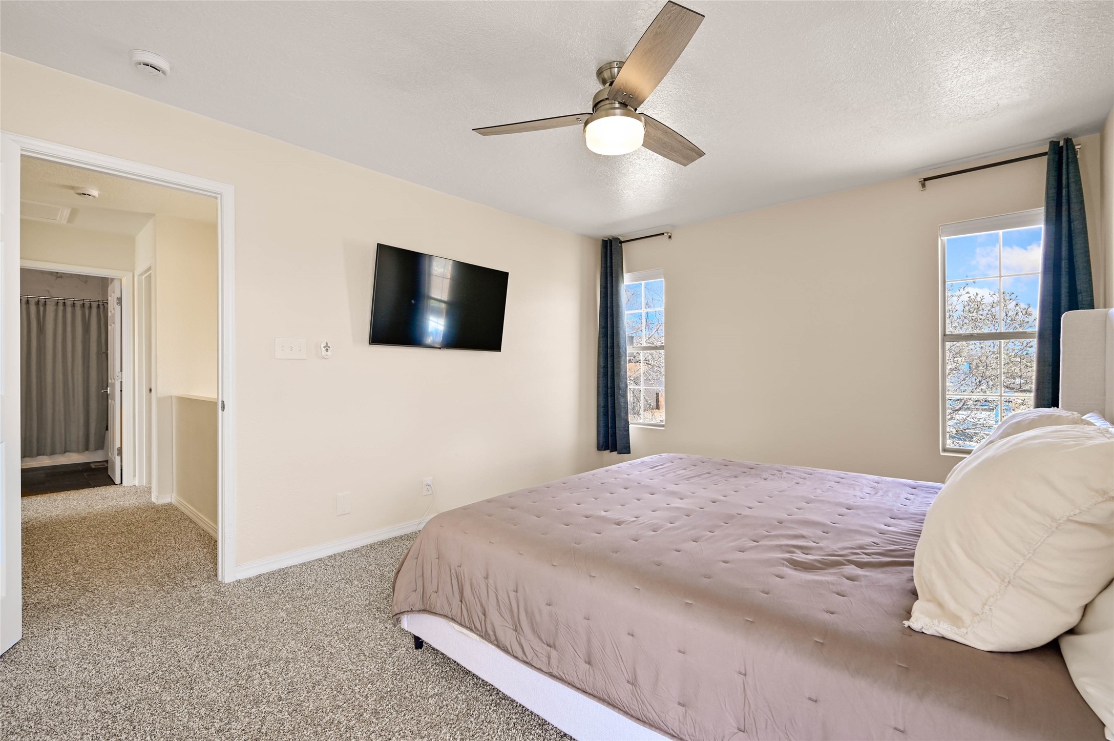 1304 Elkslip Drive Northeast Rio Rancho, NM 87144 - Photo 15 of 21