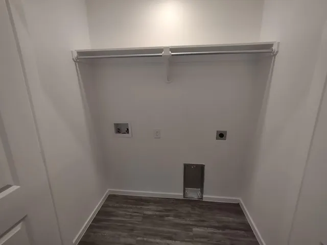 $1,250 | 2120 North Avenue J, Unit 12, Lubbock, TX 79403