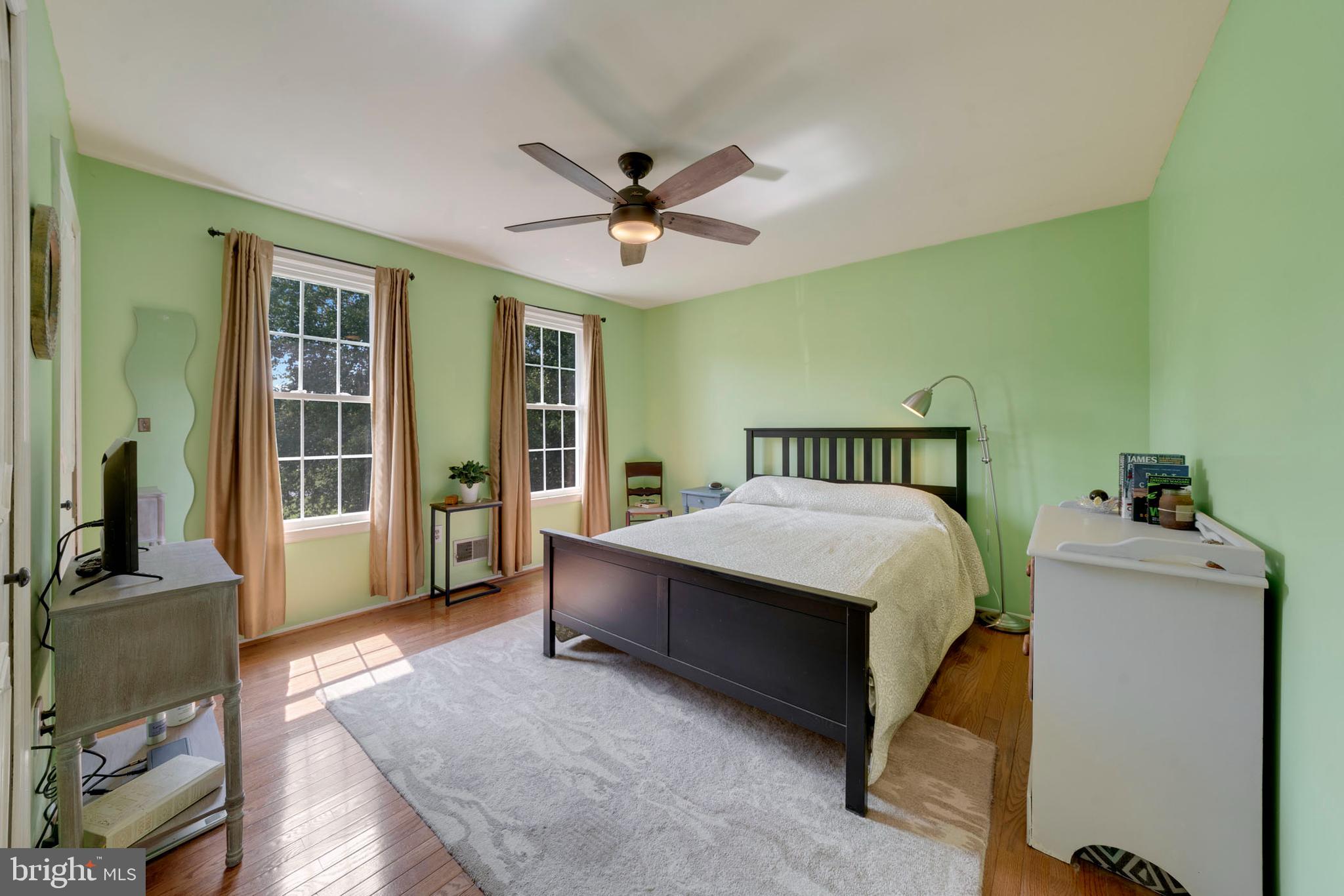 5586 Linton Road Sykesville, MD 21784 - Photo 55 of 104 2nd bedroom with double closet