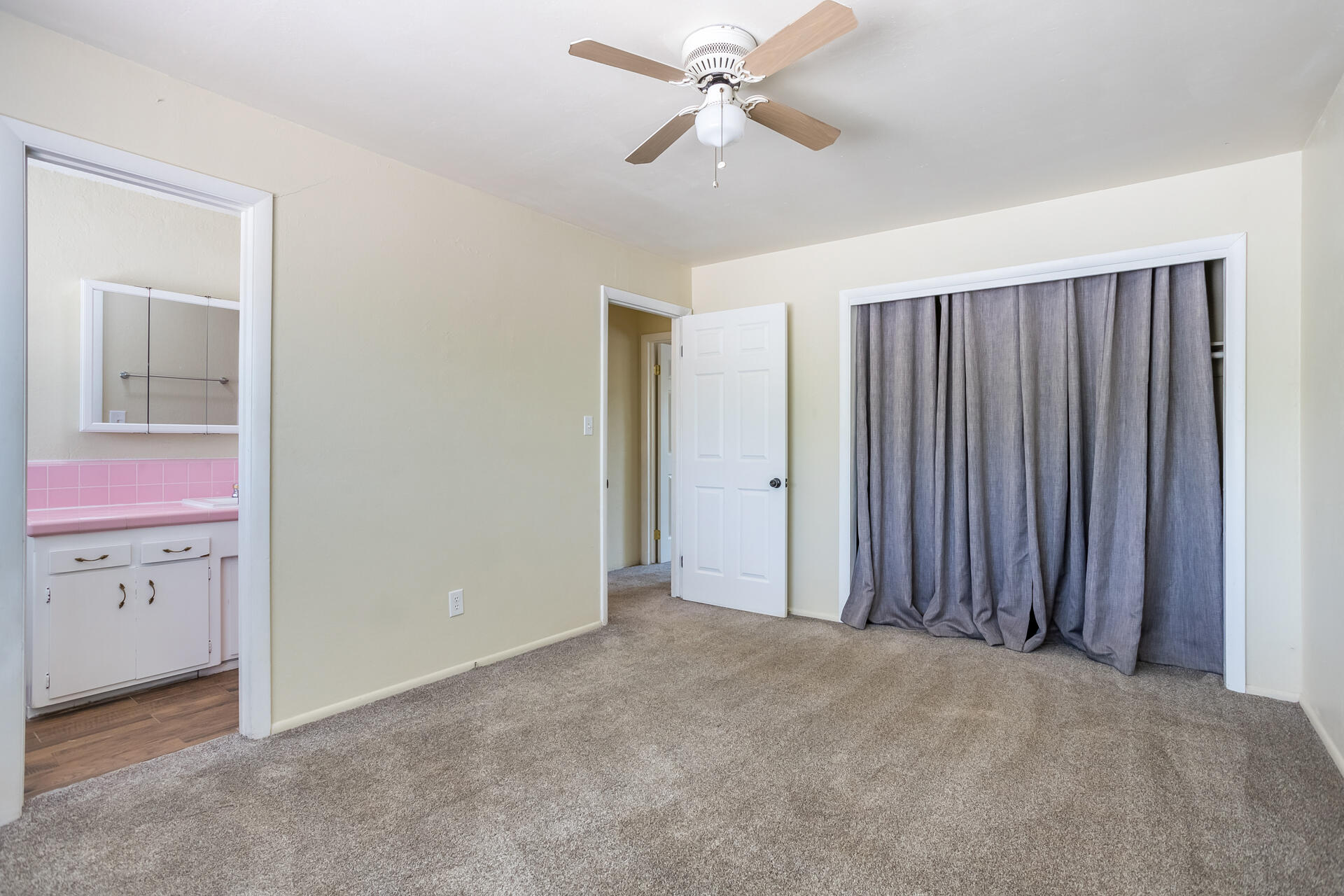 2756 Irwin Road Redding, CA 96002 - Photo 19 of 29 36 master