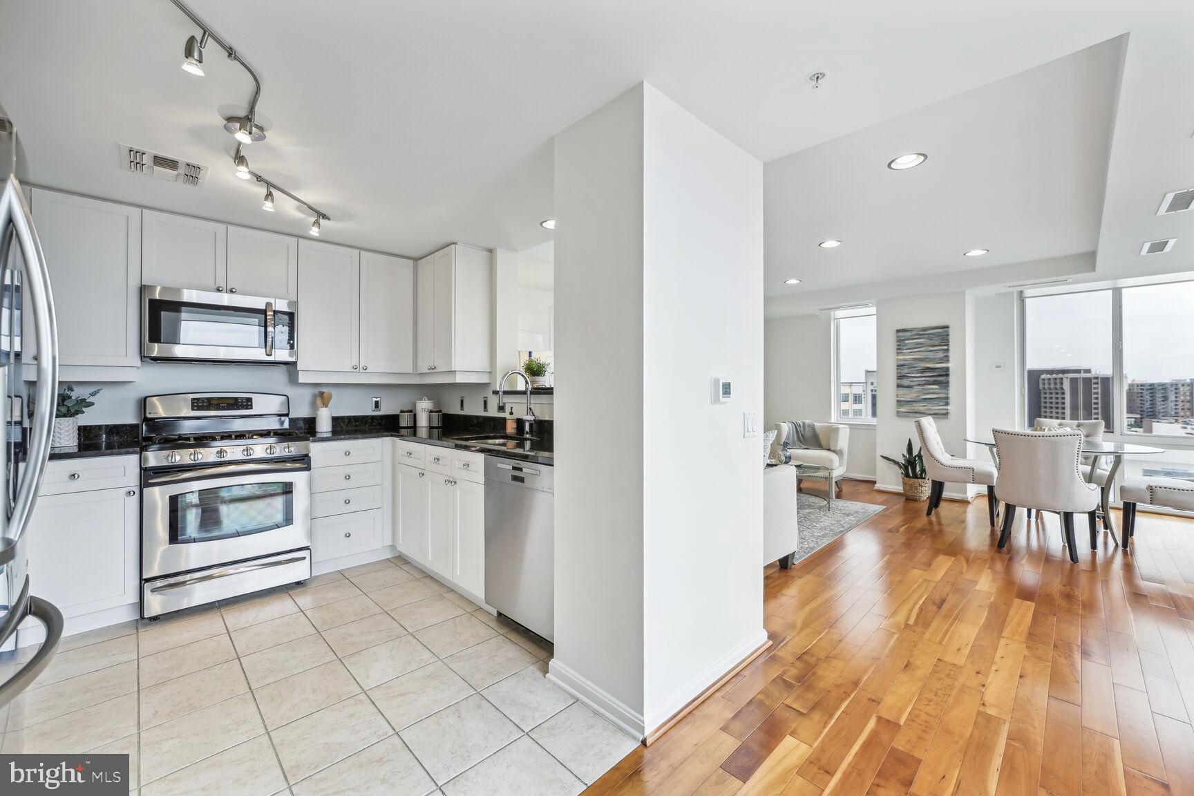 930 Wayne Avenue, Unit 1205 Silver Spring, MD 20910 - Photo 13 of 30