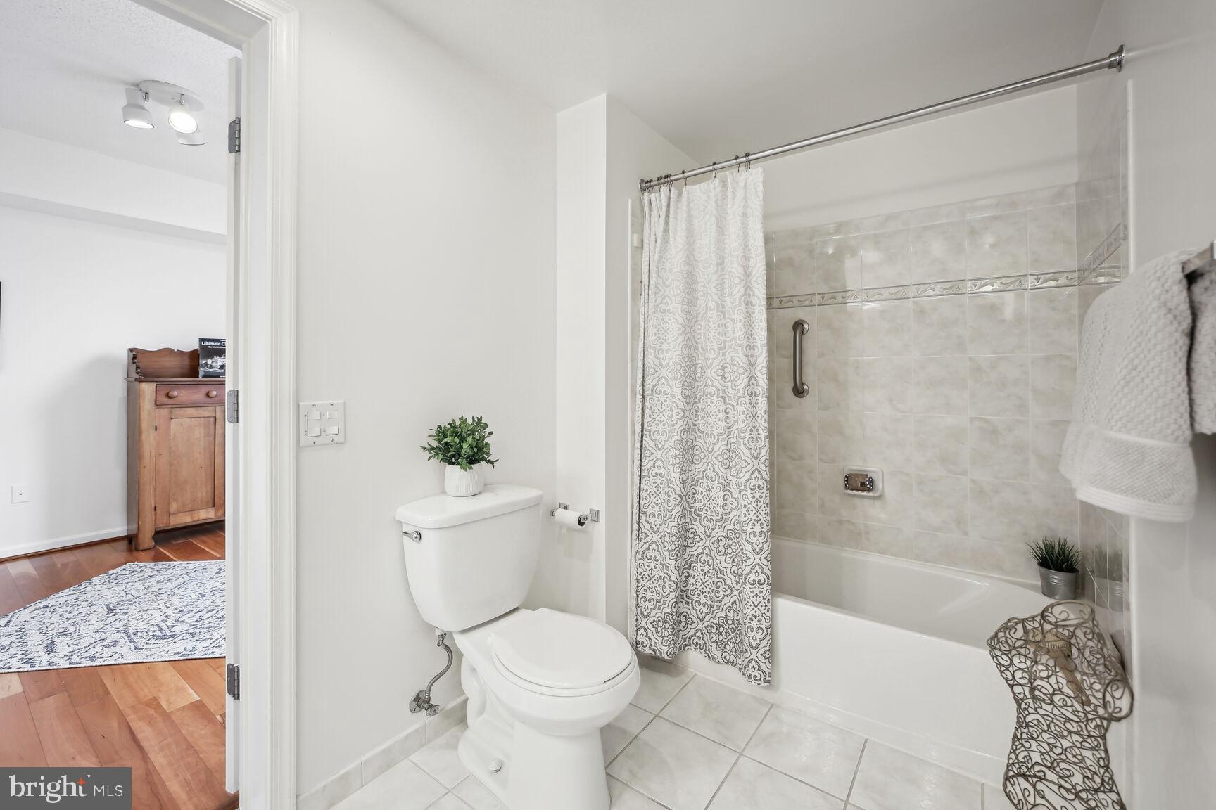 930 Wayne Avenue, Unit 1205 Silver Spring, MD 20910 - Photo 19 of 30