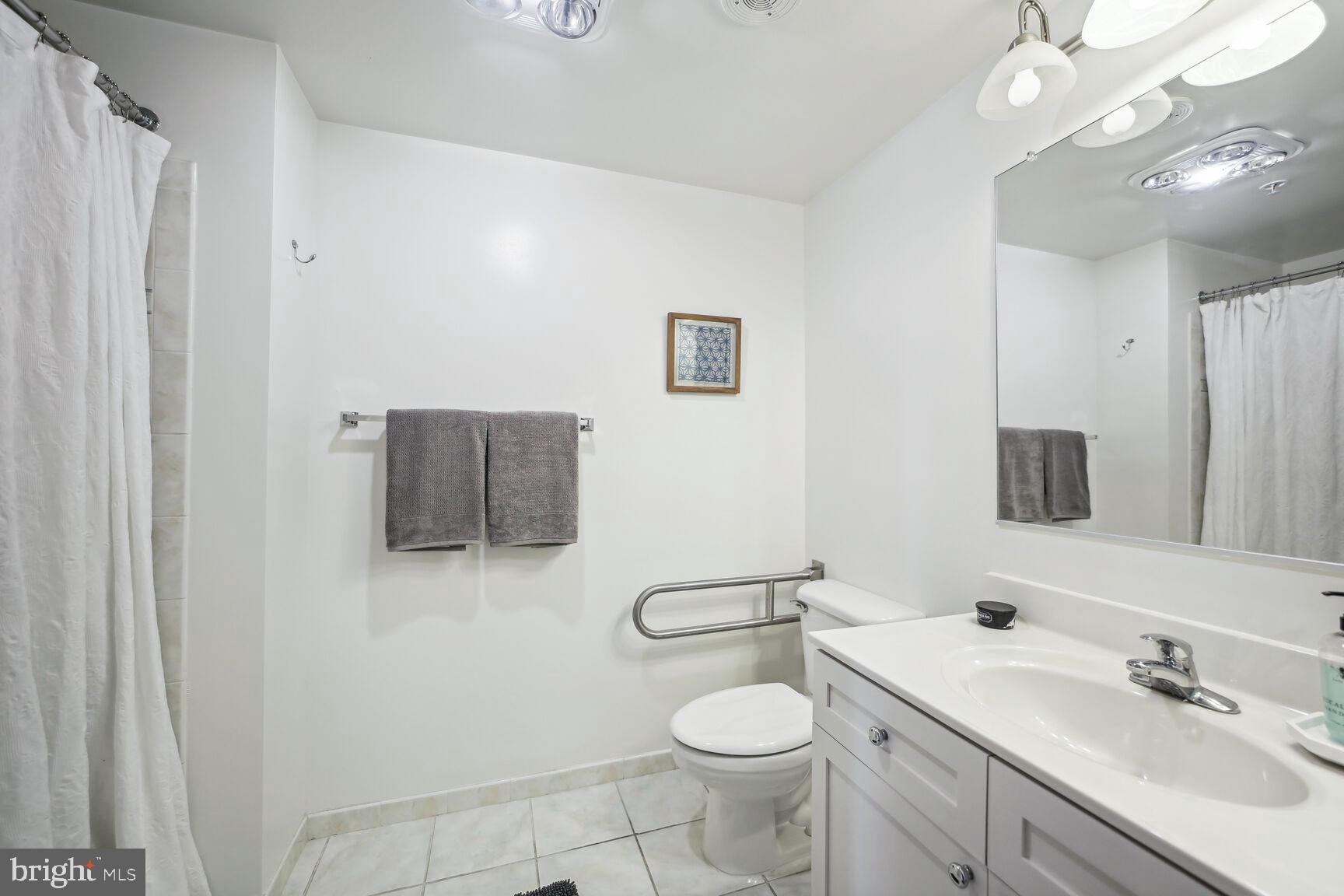 930 Wayne Avenue, Unit 1205 Silver Spring, MD 20910 - Photo 22 of 30