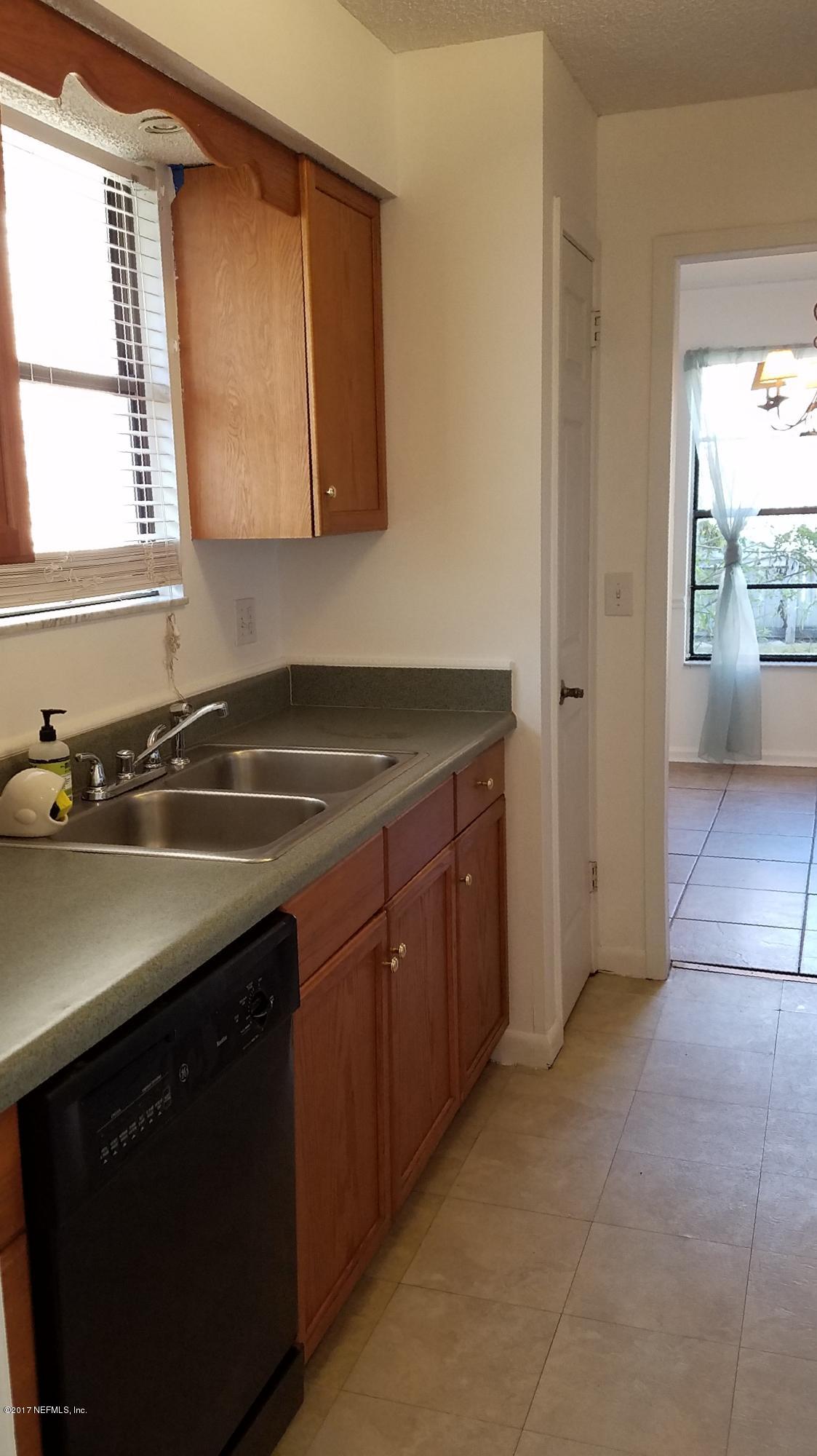 2183 Carter Braxton Road Orange Park, FL 32073 - Photo 15 of 23 20171108_172228